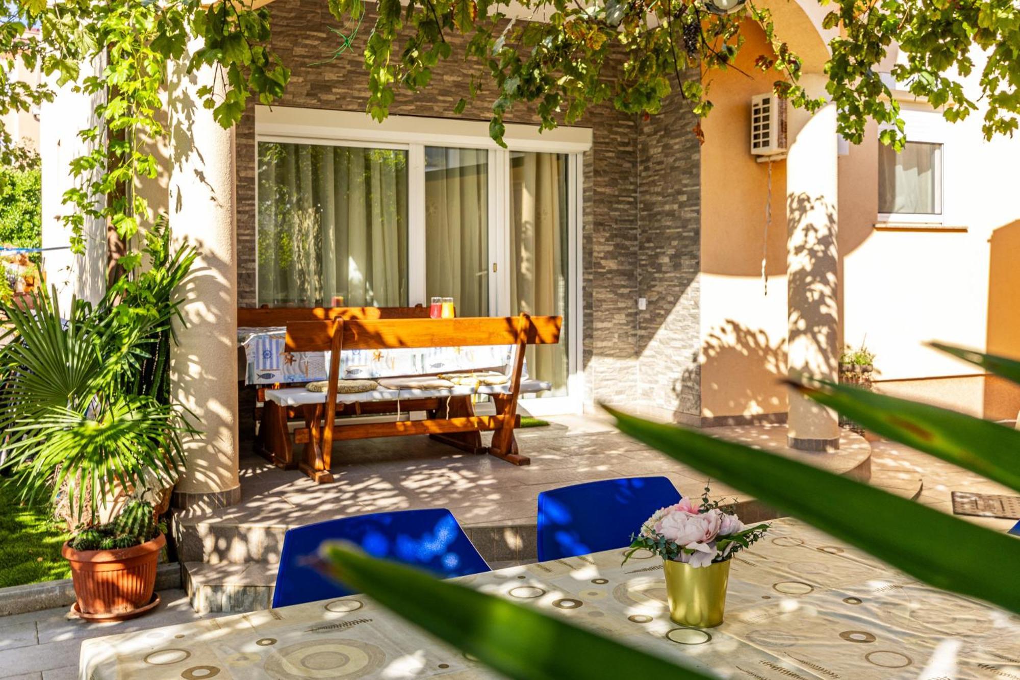 Apartments Mijic เมดูลิน ภายนอก รูปภาพ